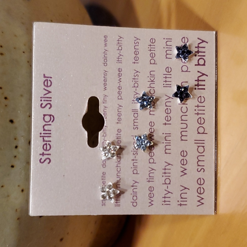 Itty Bitty Brand SS Minimalist crystal stud earrings